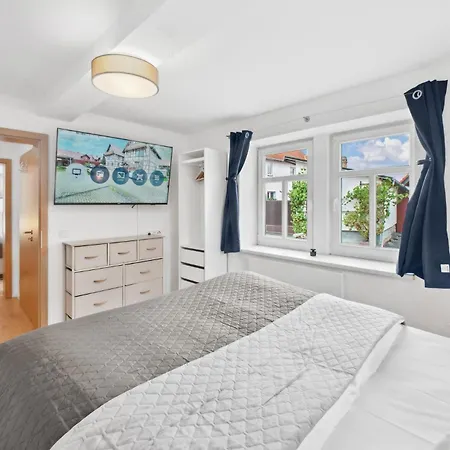 Am Hainich - 6 Personen, King-size-betten, Netflix, Nationalpark Apartment *