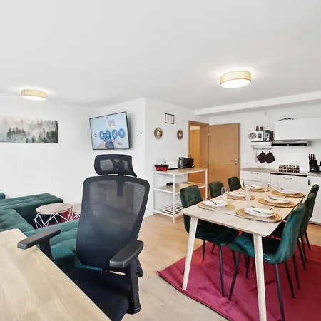 Apartment Am Hainich - 6 Personen, King-size-betten, Netflix, Nationalpark Horselberg-Hainich